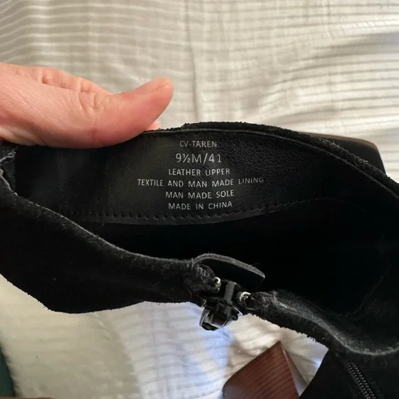 Women’s Crown Vintage Black ankle Block Heel Boots - Size 9.5 - Picture 4 of 6